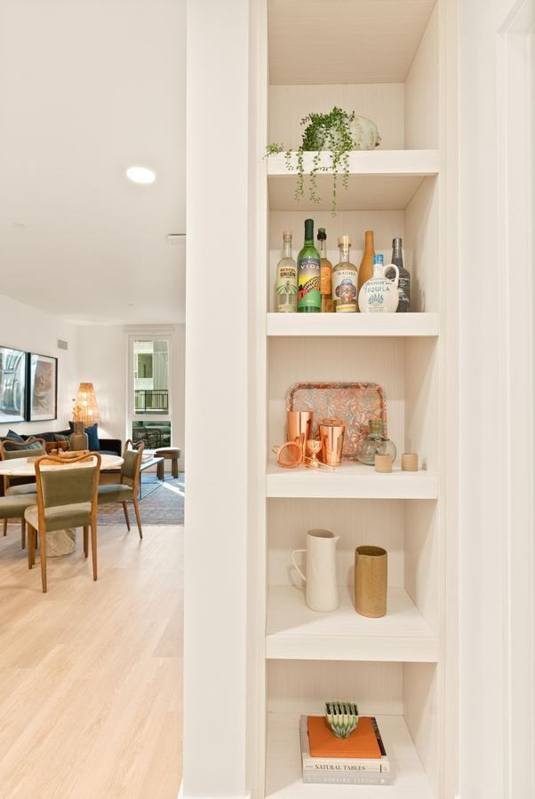 310 Sw Industrial Way