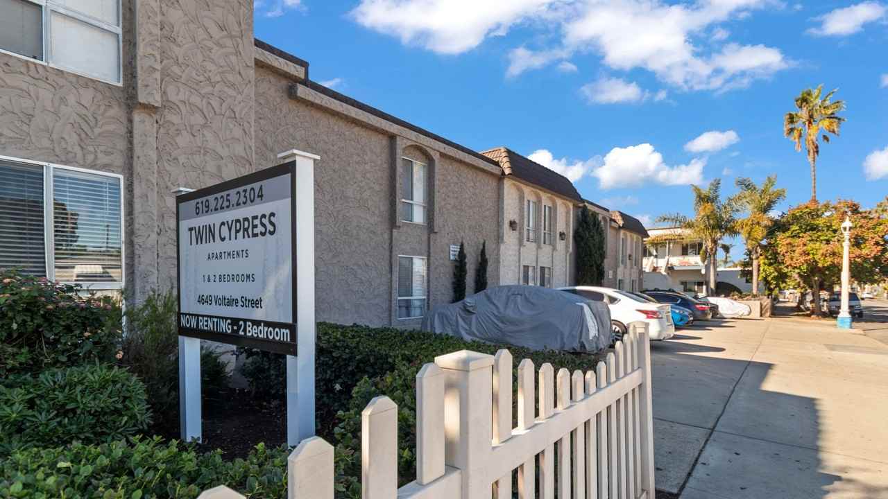 4649 Voltaire Street - Photo 2 of 20