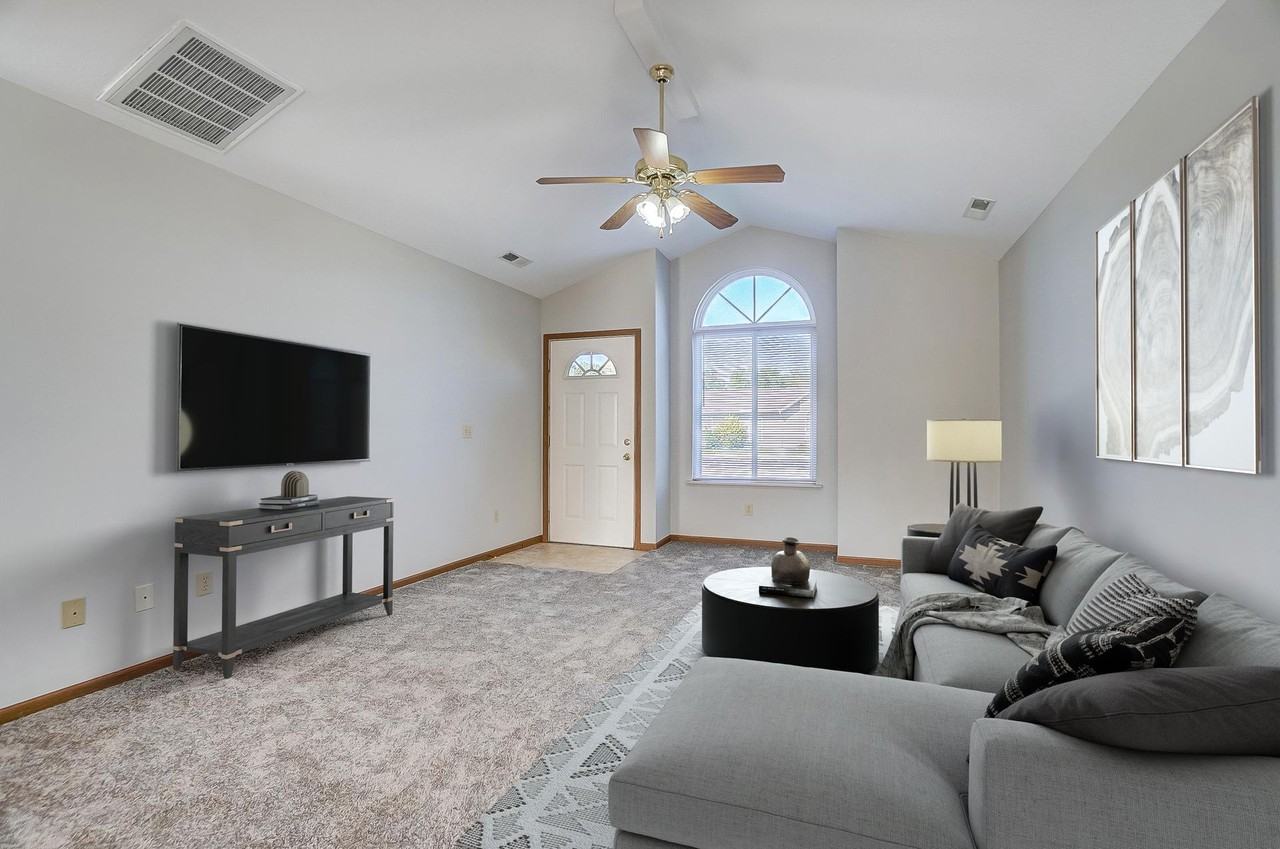 Deer Creek Crossing - Photo 3 of 16