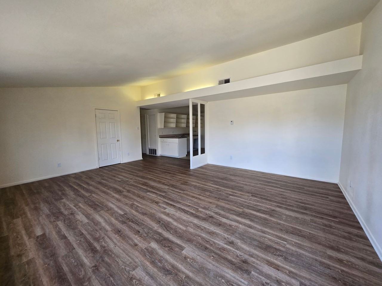 2901 W Fruitland St - Photo 3 of 21