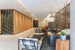 1625 Sw Alder St - Photo 1 of 1