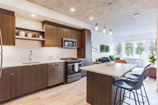 1625 Sw Alder St - Photo 1 of 1