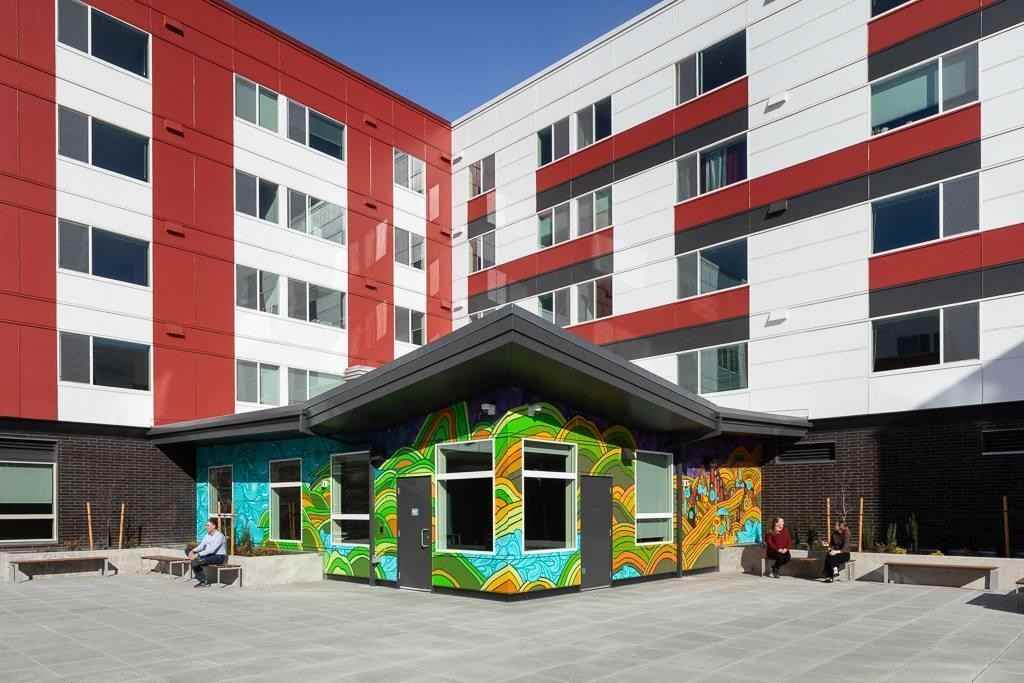 7930 Rainier Ave S - Photo 7 of 23