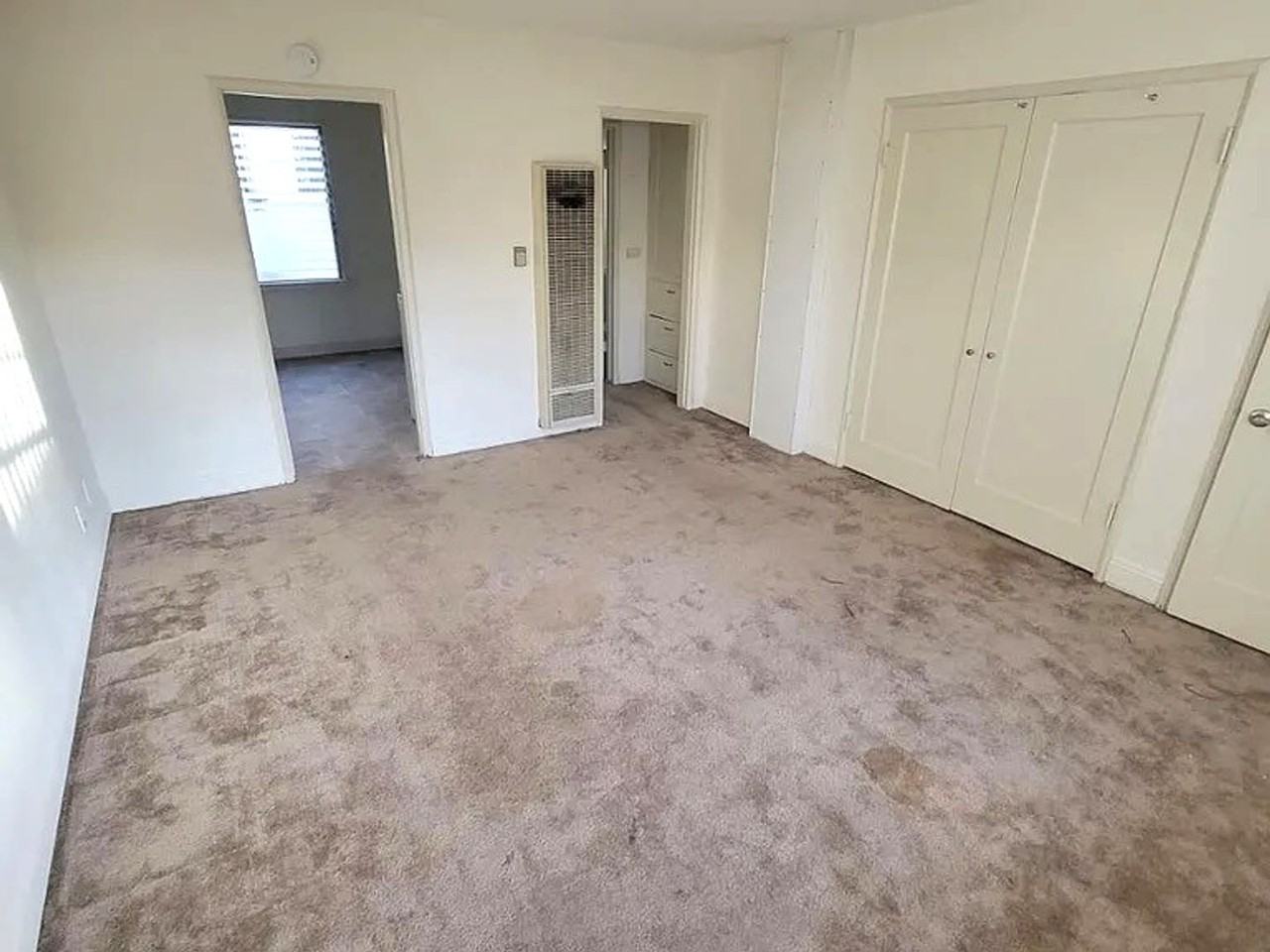 219: 1520 E 2nd St. - Photo 3 of 18