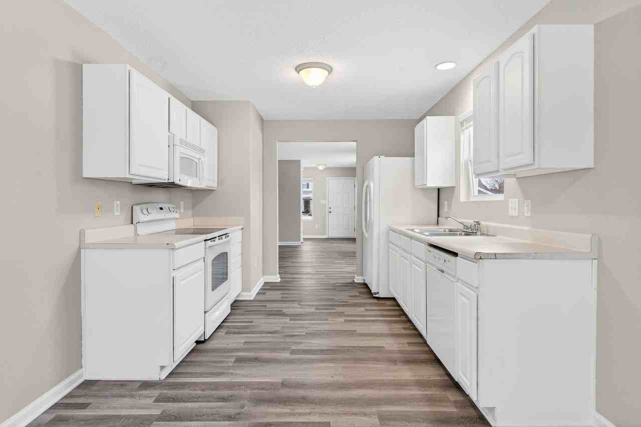 3717 Golden Grain Dr - Photo 4 of 19