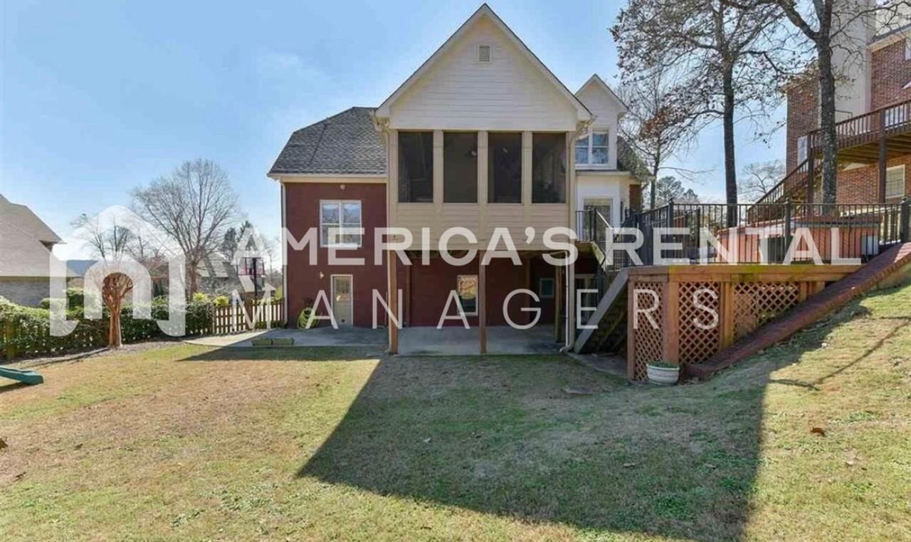 4292 Milner Rd E - Photo 7 of 27