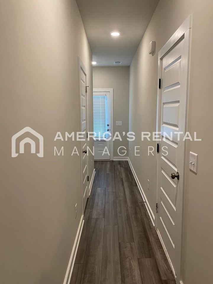 61 County Road 1702 - Photo 4 of 47