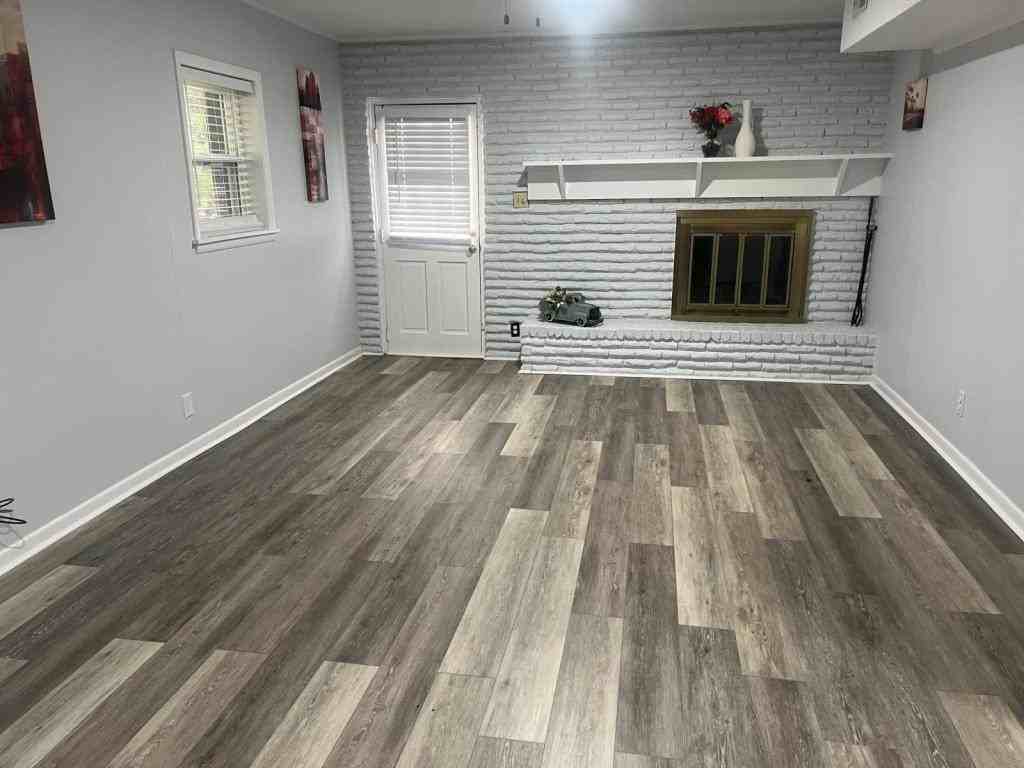 409 Cumberland Dr Se - Photo 3 of 4