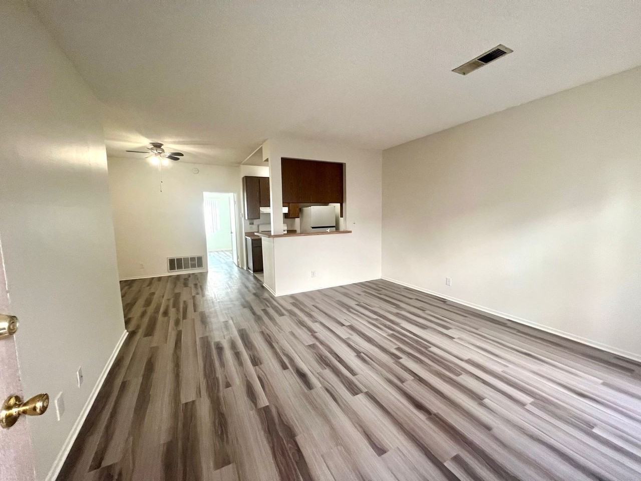 17806 Kinzie St. - Photo 2 of 31