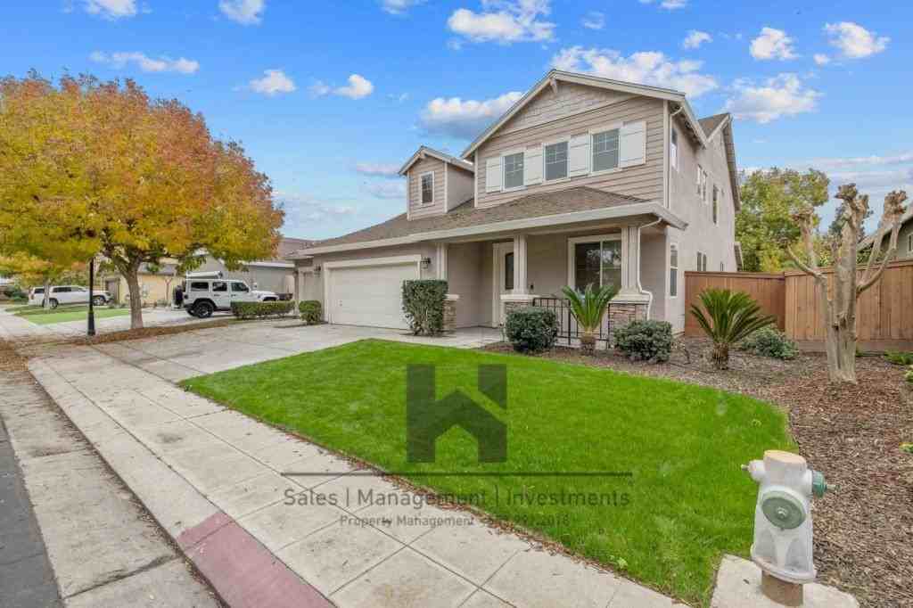 3169 Brickfield Ave - Photo 2 of 48