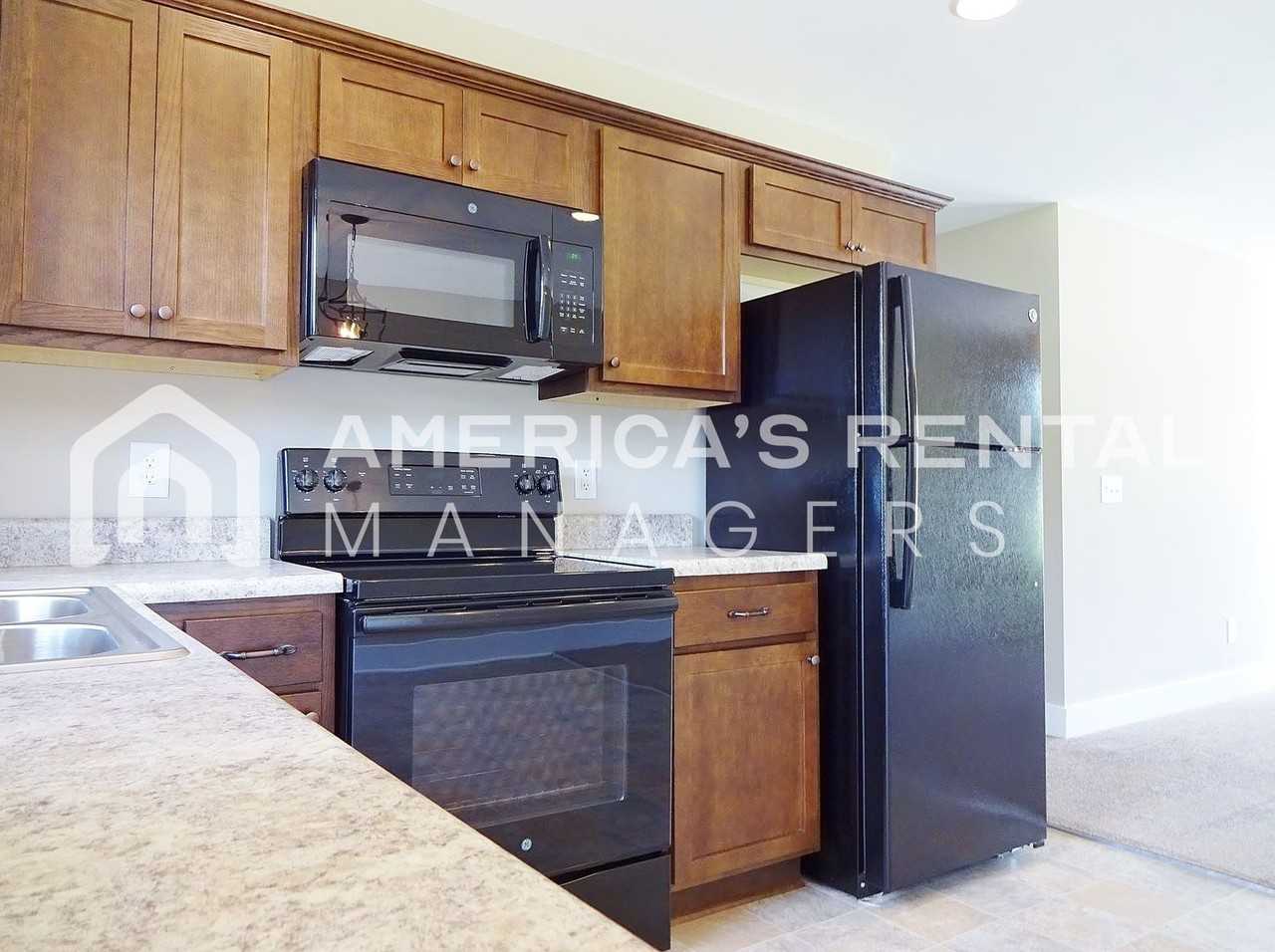 16659 Zach Ln - Photo 5 of 29