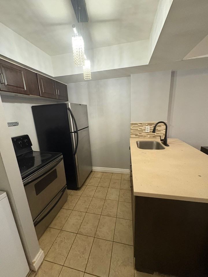 38 Western Battery Road #610 - Photo 2 of 9