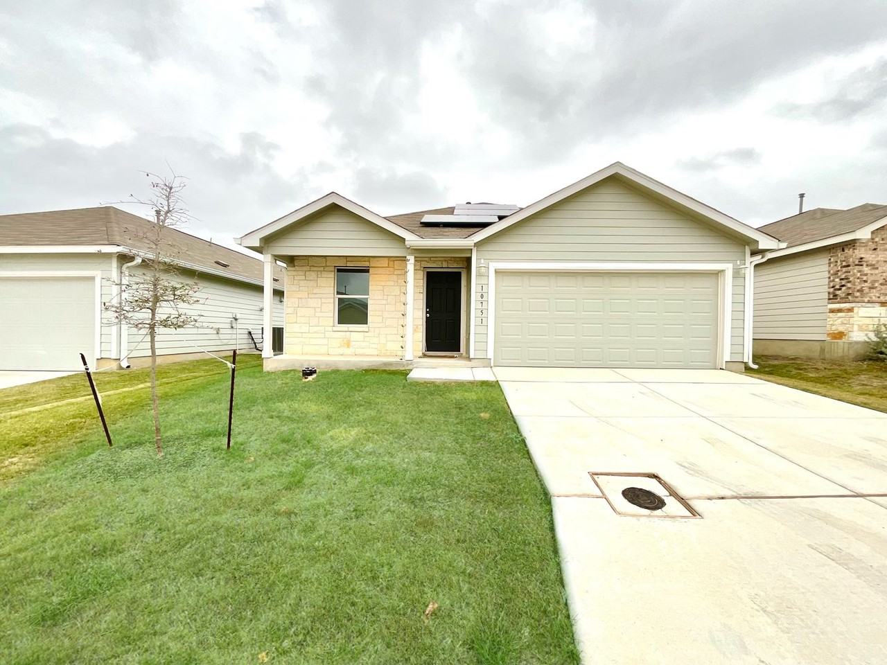 10751 Margarita Loop - Photo 2 of 42