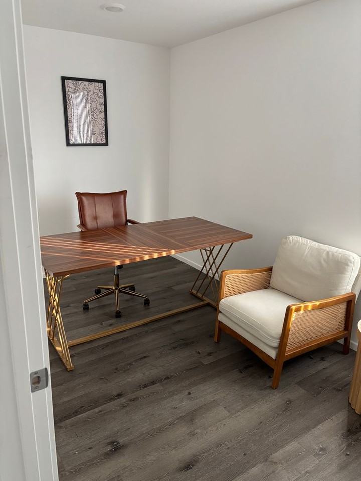 4238 S. Western Ave. - Photo 3 of 4