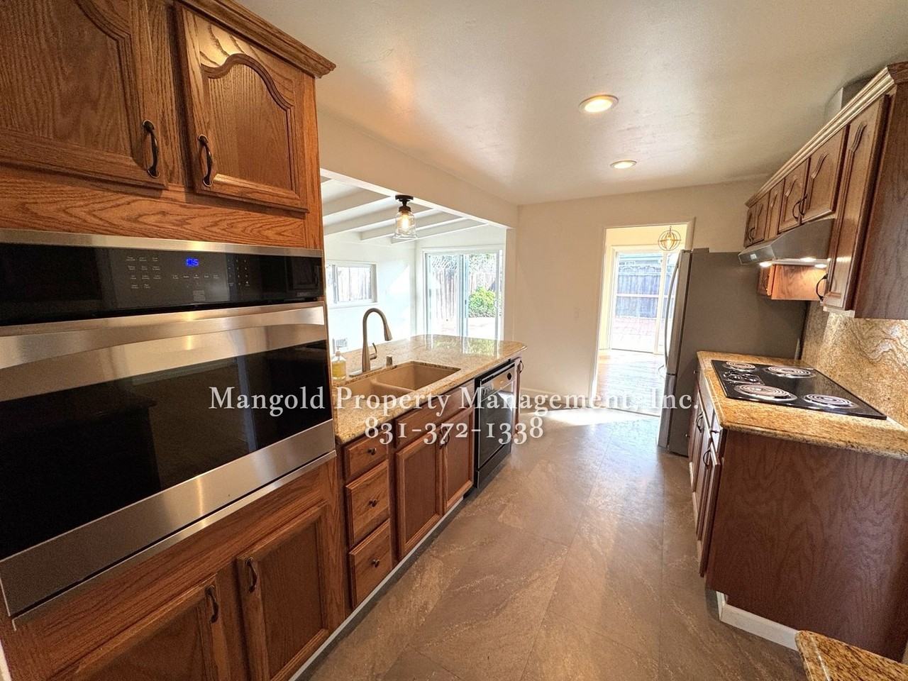 26379 Mission Fields Rd - Photo 7 of 28