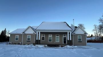 featured image of 102 Bighorn Cir