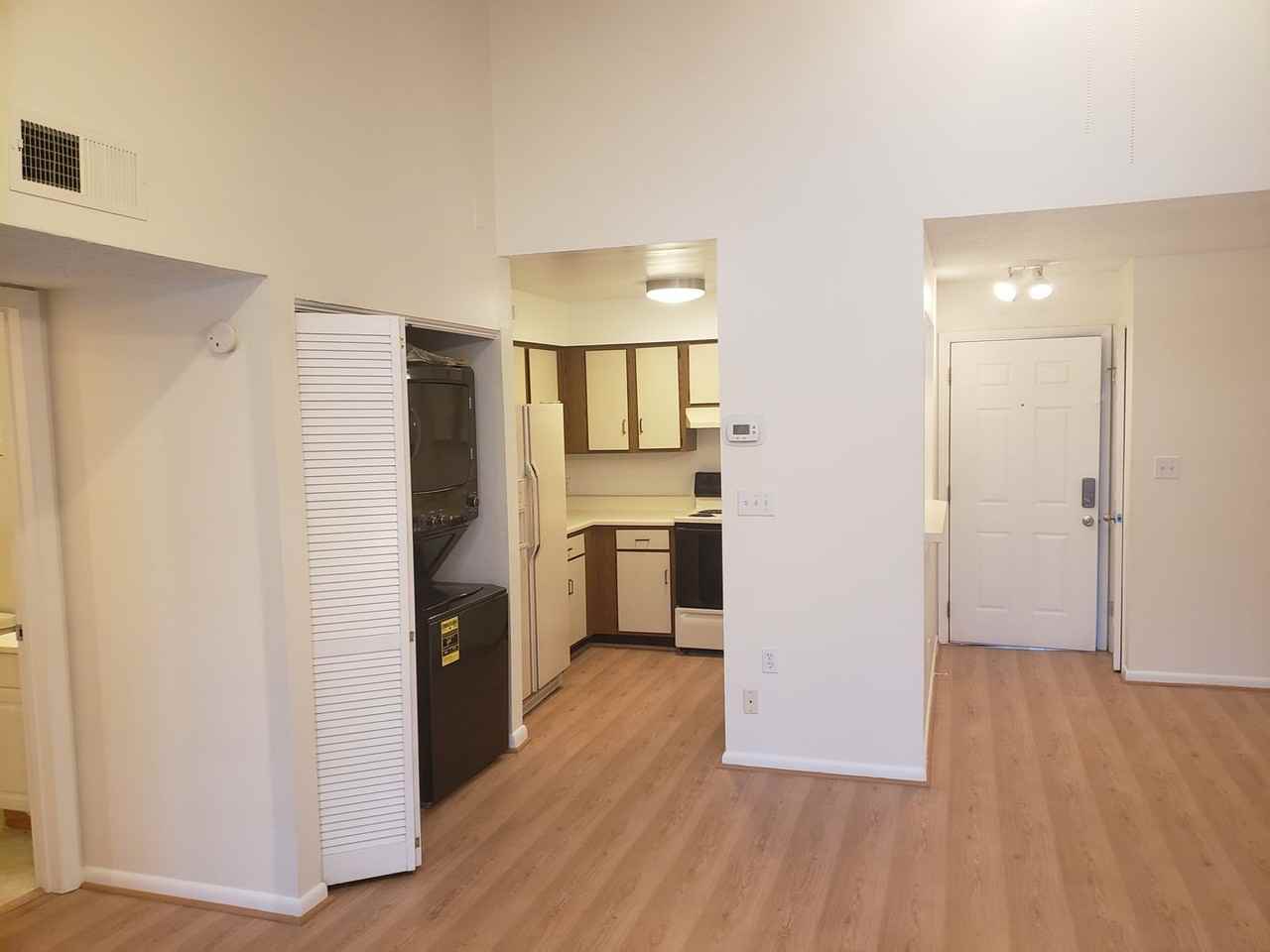 872 24th Street - Photo 4 of 17