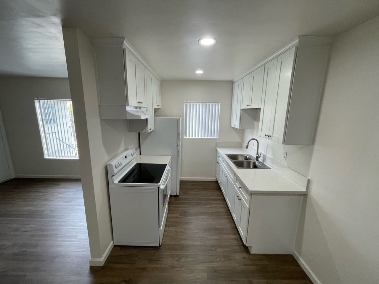 4011 Idaho Street - Photo 4 of 8