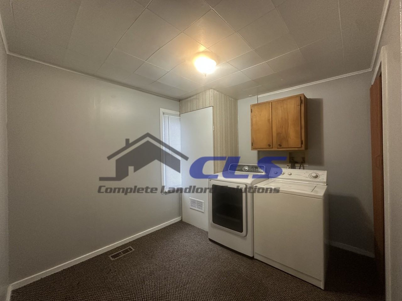 916 Kussner St #914 - Photo 5 of 5