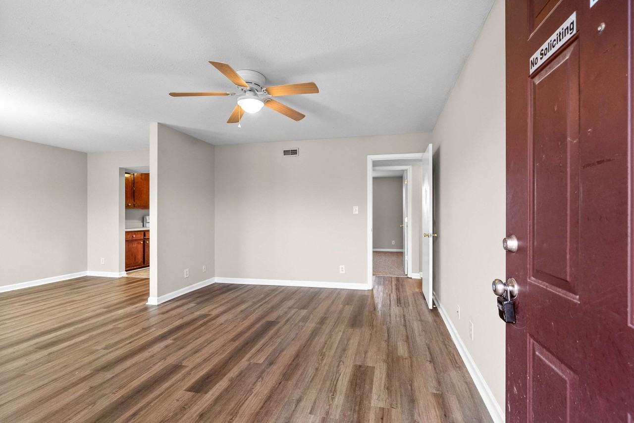 Northeast Dr -3884 - Photo 2 of 22