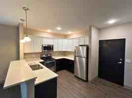 featured image of 2105 Cottonwood Road