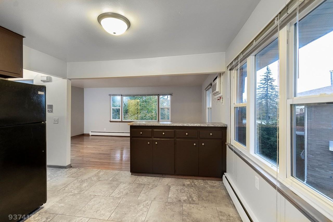 9 Bluebird - Photo 5 of 25