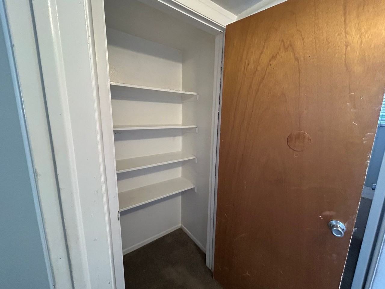 1577 S 800 E - Photo 4 of 10