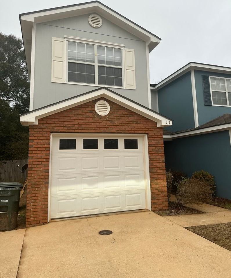 114 South Spring View Drive