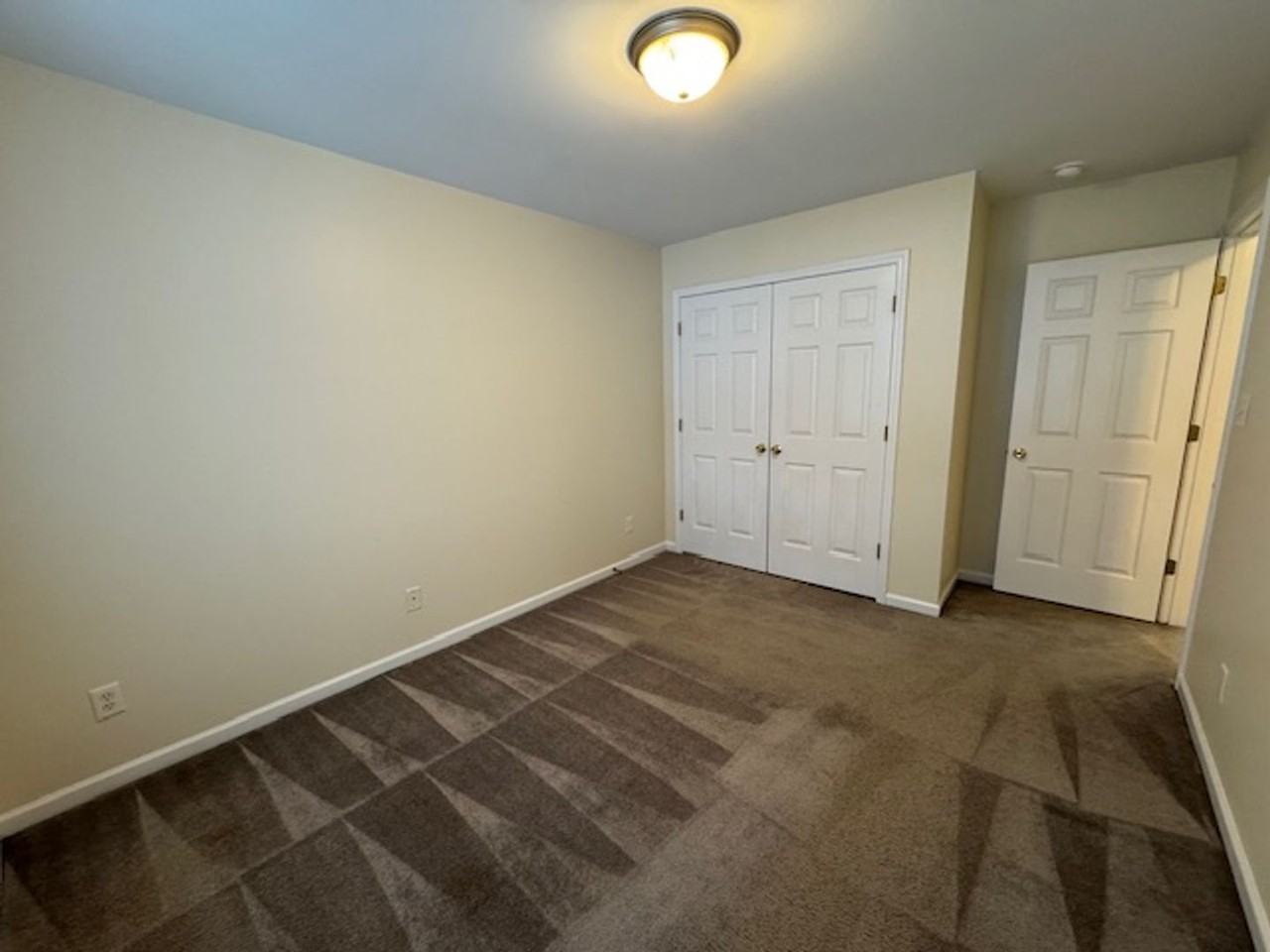 7432 Thais Trail - Photo 3 of 16