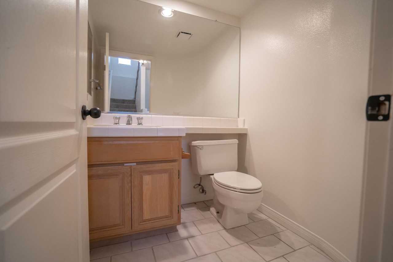 25702 Holiday Cir #D - Photo 7 of 22