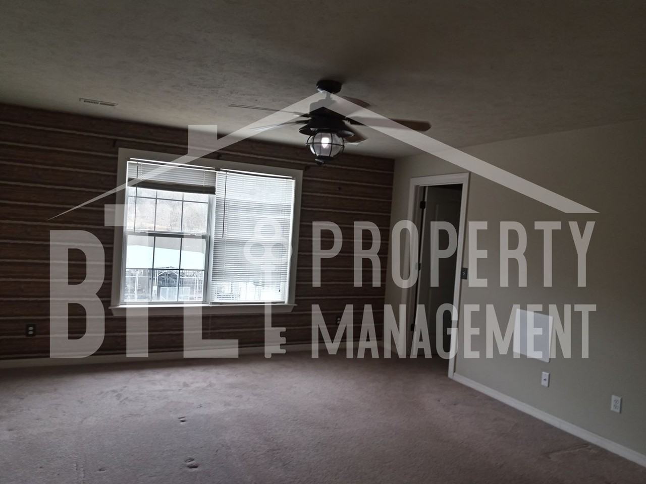 2529 State Highway 176 - Photo 5 of 18