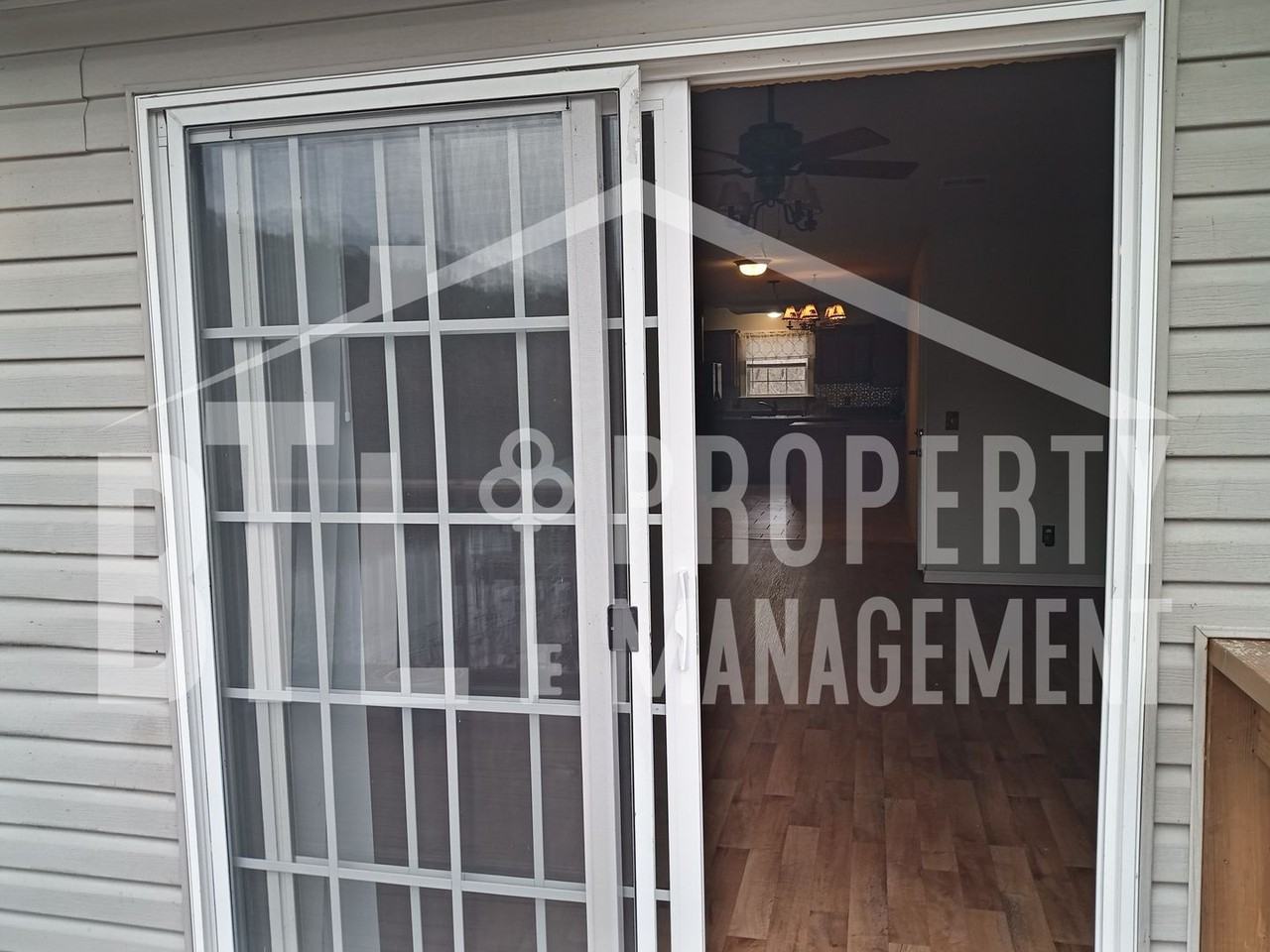 2529 State Highway 176 - Photo 7 of 18