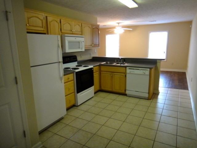 2034 Longview Court - Photo 7 of 35