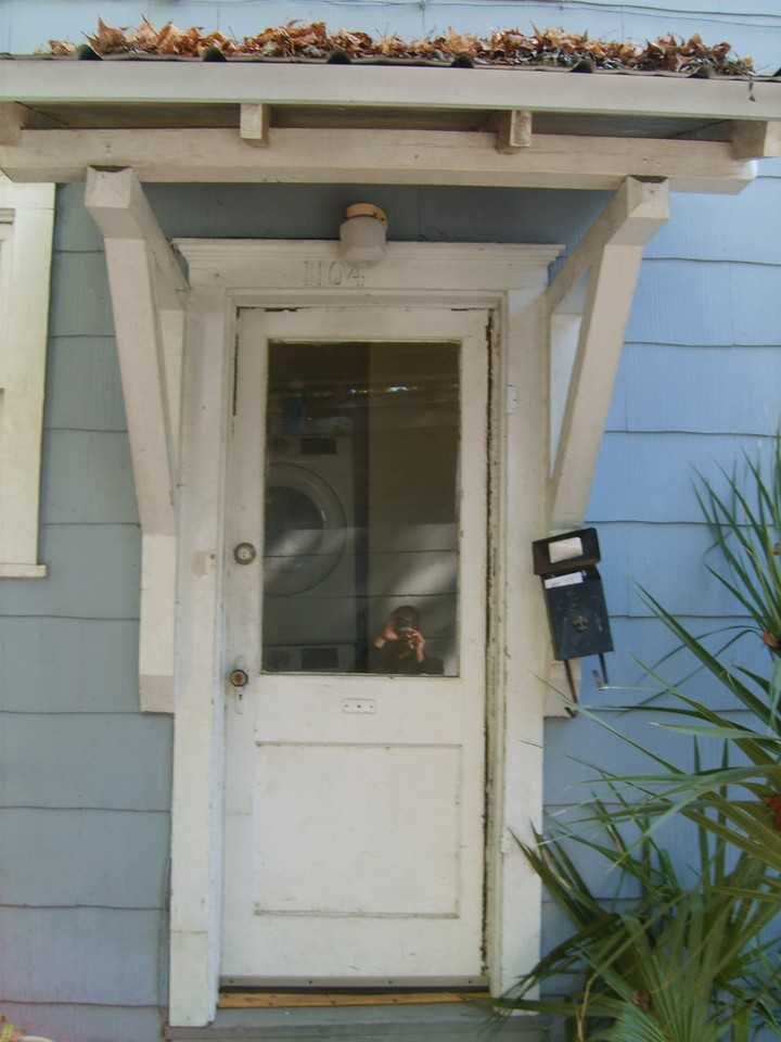 1104 Northwest 3rd Avenue - Photo 4 of 22