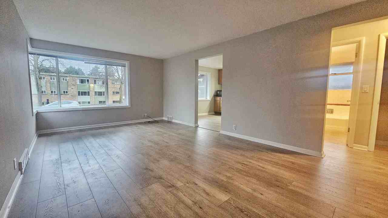 7414 Rainier Avenue South - Photo 3 of 14