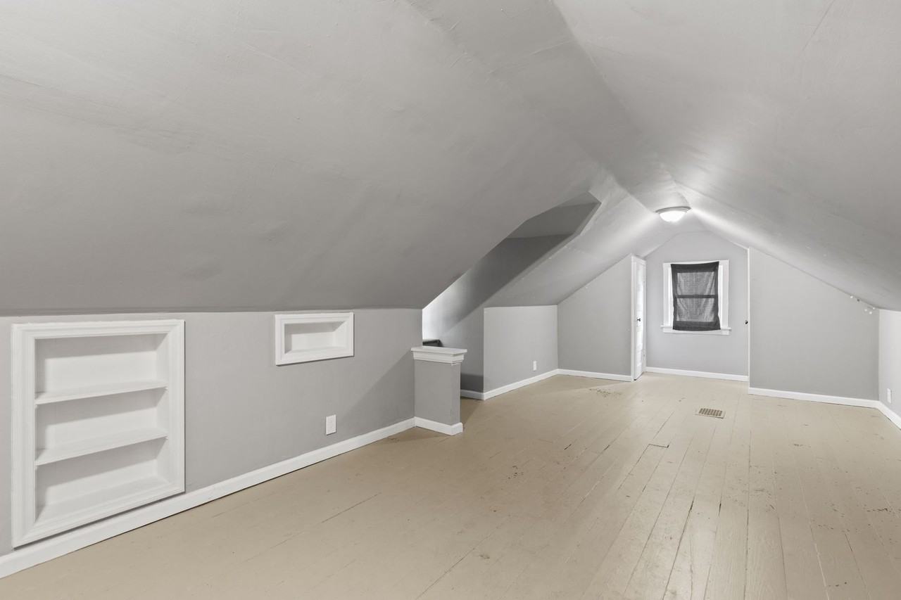 10050 Diamond Drive - Photo 7 of 24