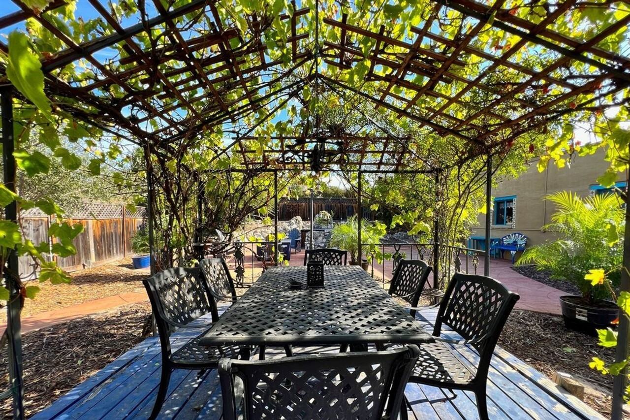 2453 El Camino Real - Photo 3 of 35