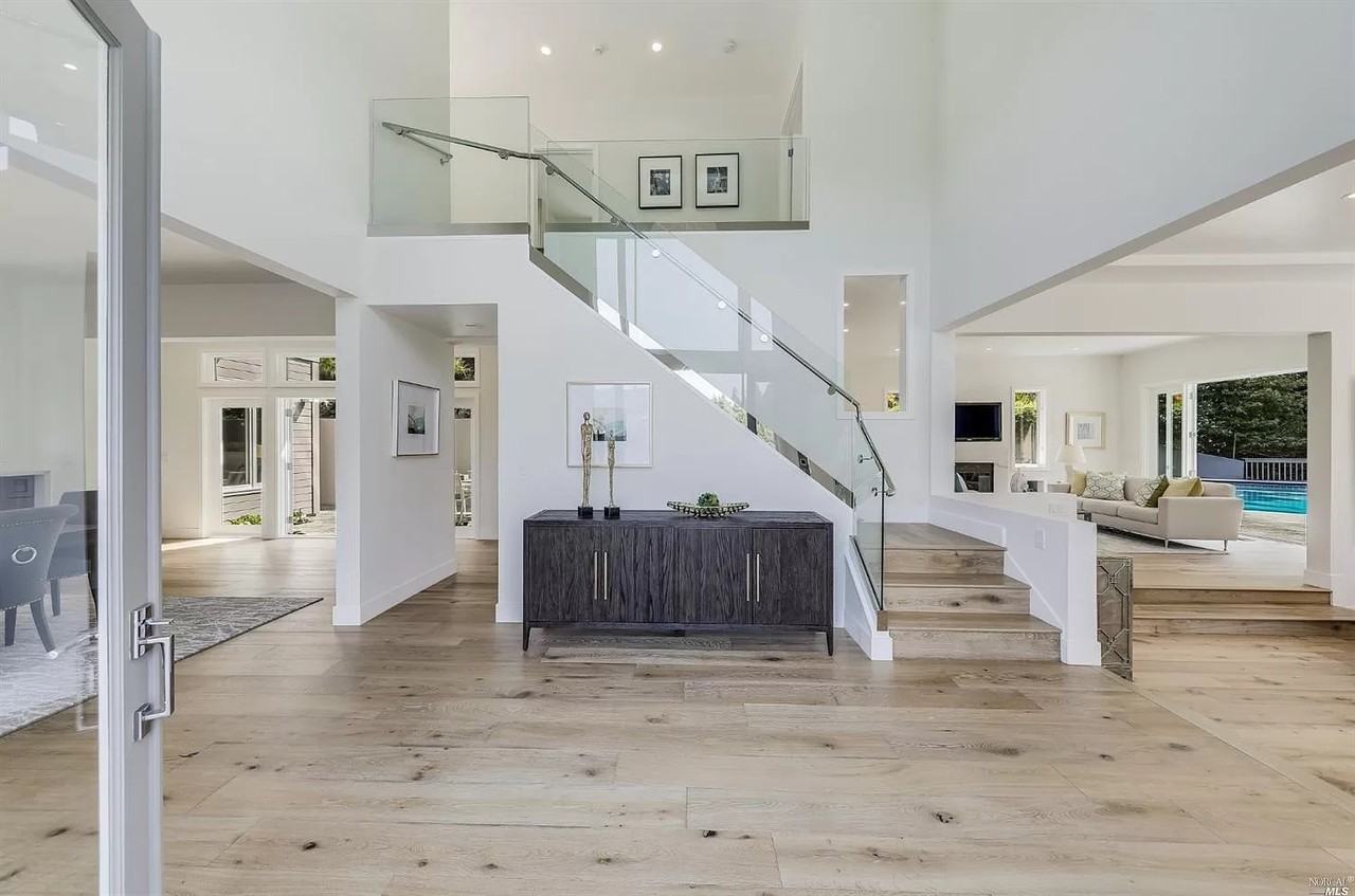 216 Evergreen Dr - Photo 6 of 50