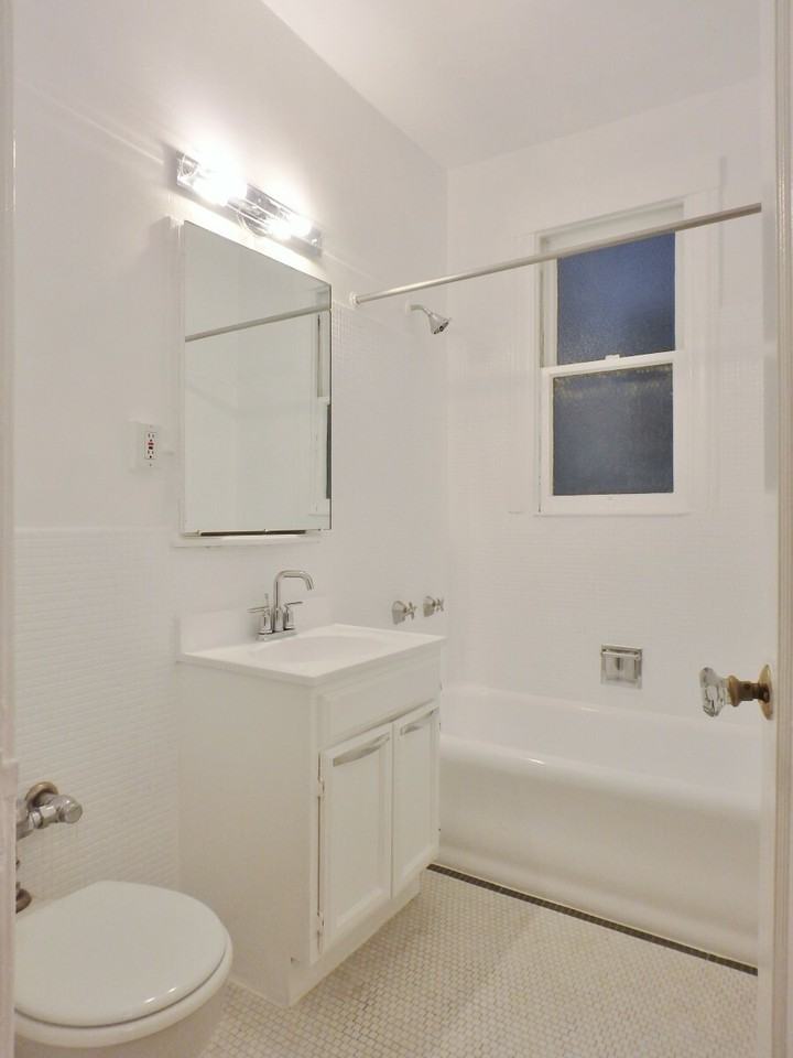 1895 Jackson Street #504 - Photo 6 of 20