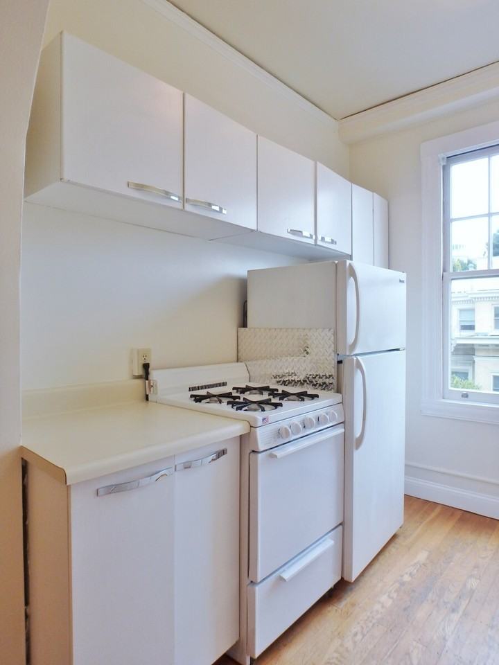 1895 Jackson Street #504 - Photo 7 of 20