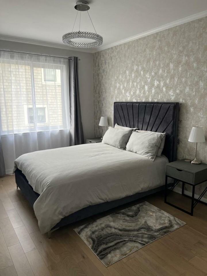 2101 Baker Street #12 - Photo 7 of 8