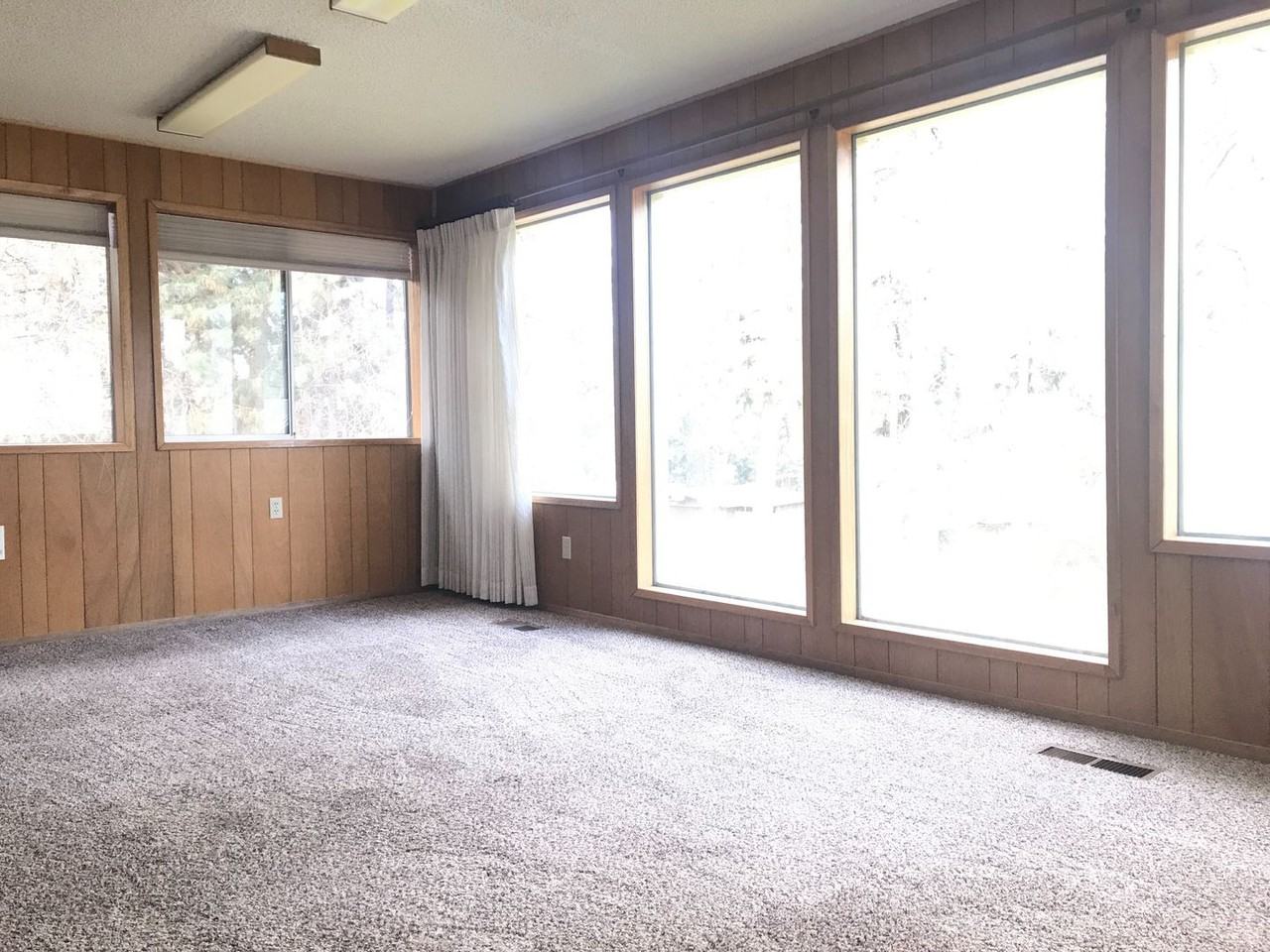 3825 East 18th Avenue - Photo 4 of 19