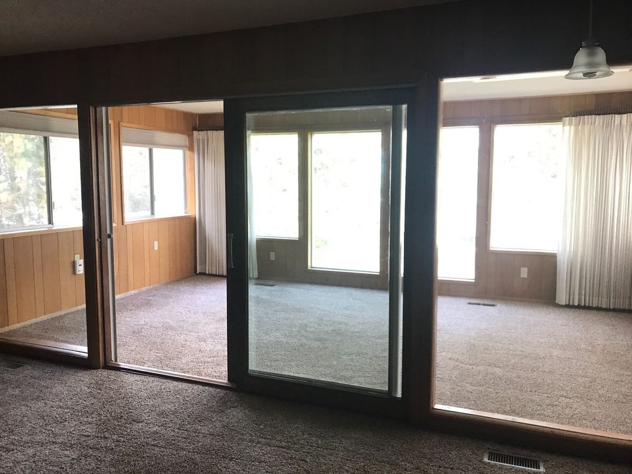 3825 East 18th Avenue - Photo 5 of 19