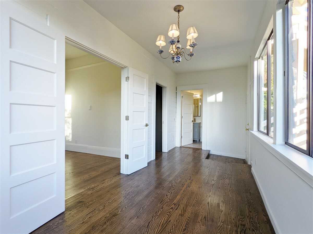 461 Greenwich St - Photo 5 of 20