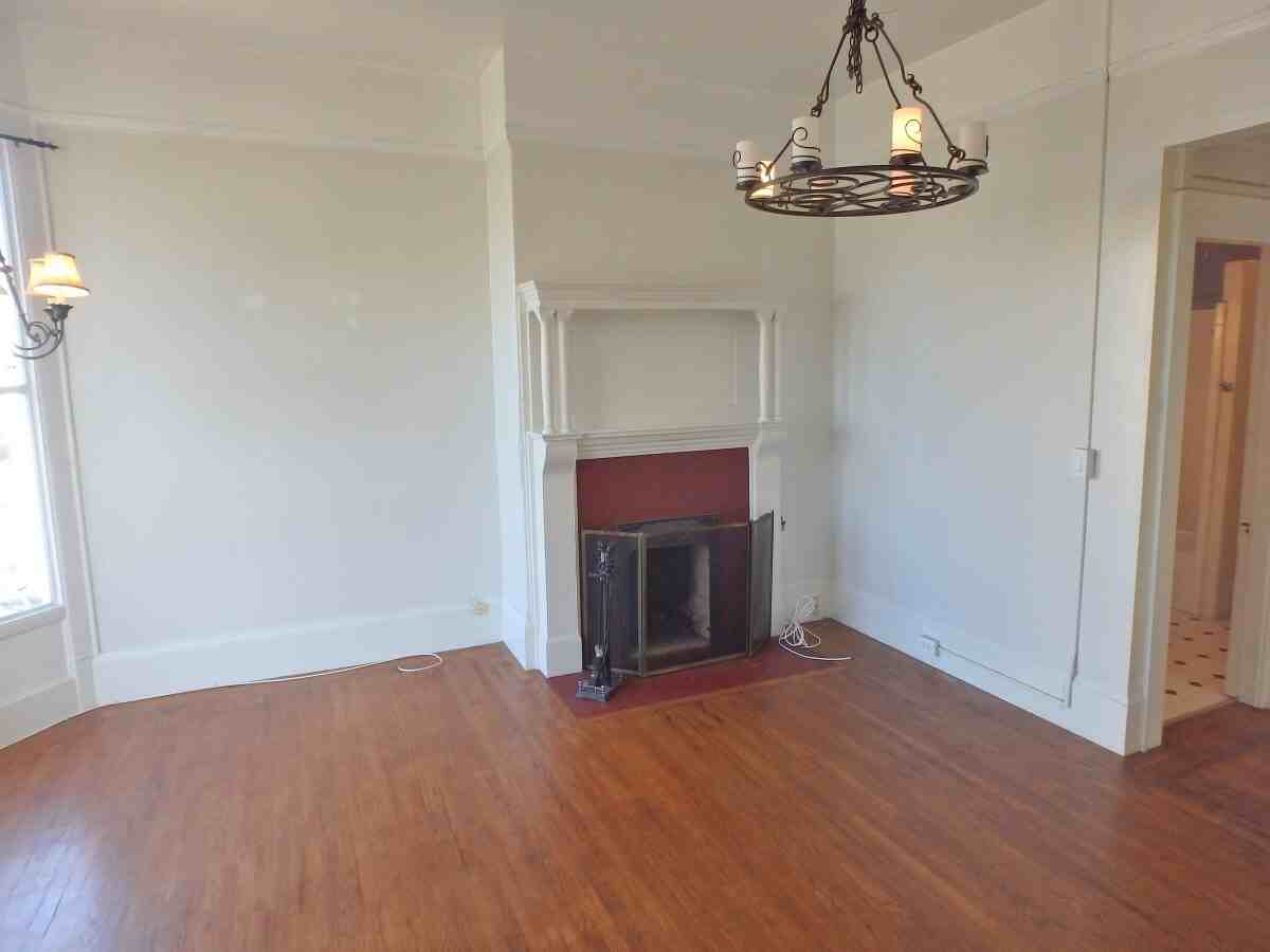 1809 Broadway #3 - Photo 2 of 16