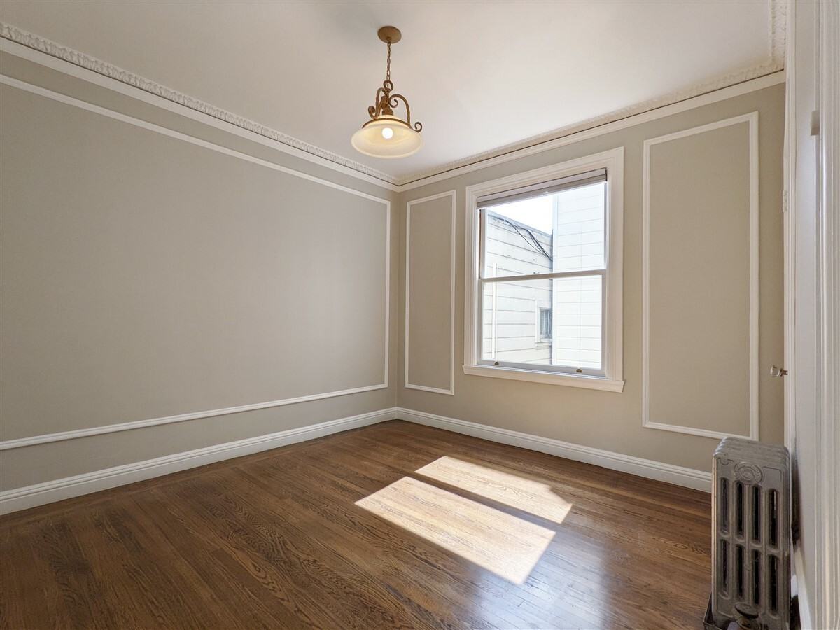 171 19th Ave #5 - Photo 5 of 24