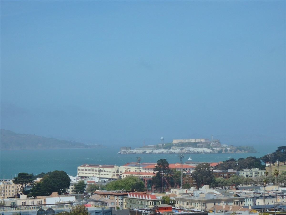 2350 Vallejo St #3 - Photo 3 of 28