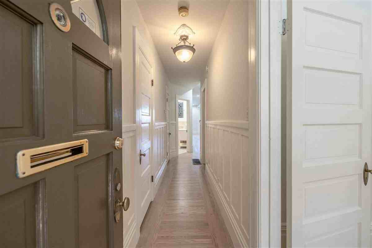 990 Union St - Photo 6 of 27