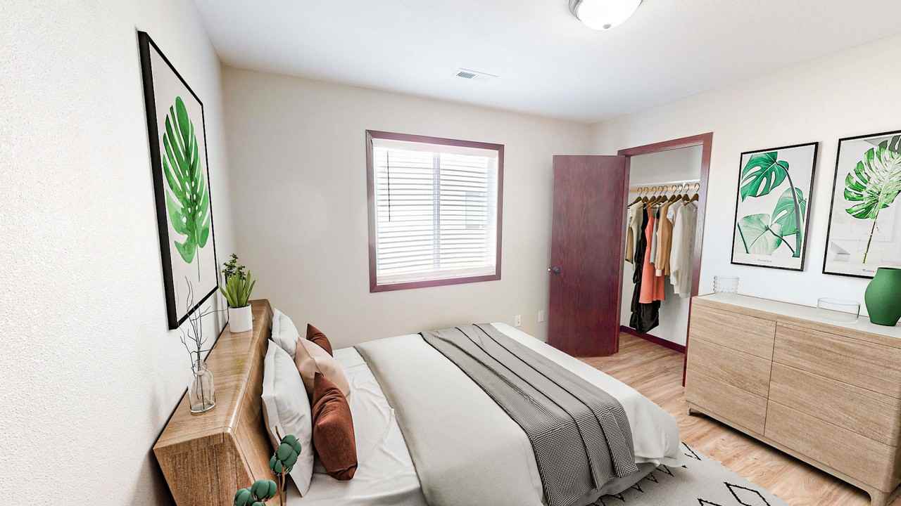 203 Larson Avenue - Photo 5 of 11