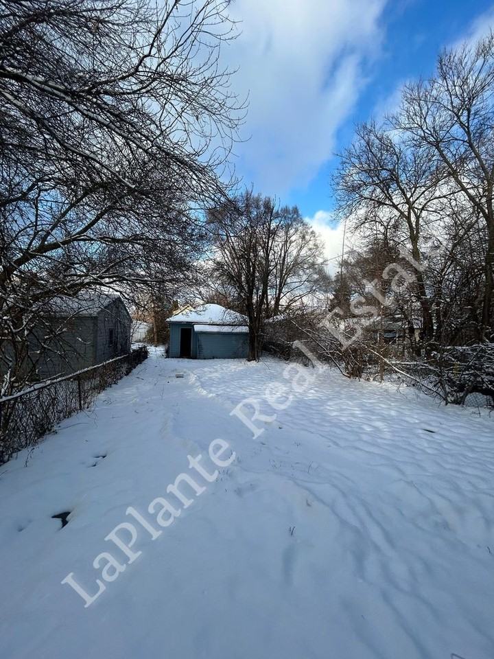 1656 Macomber Street - Photo 5 of 21